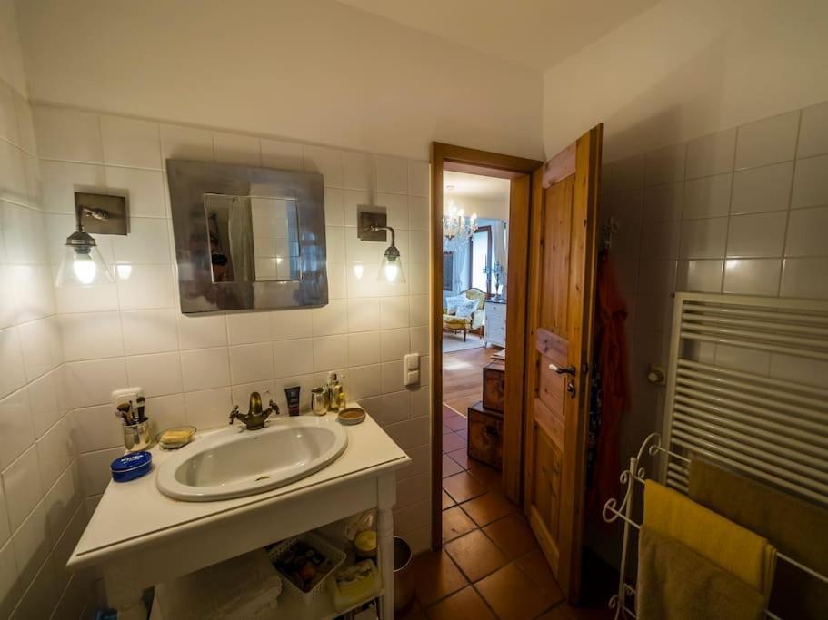 Einliegerwohnung In Einer Muehle Vor Den Toren Frankfurts, Ideal Fuer Messegaeste Oder Stop Over Dreieich Εξωτερικό φωτογραφία