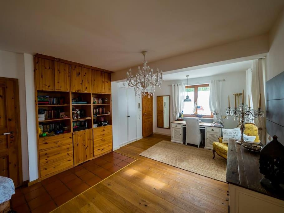 Einliegerwohnung In Einer Muehle Vor Den Toren Frankfurts, Ideal Fuer Messegaeste Oder Stop Over Dreieich Εξωτερικό φωτογραφία