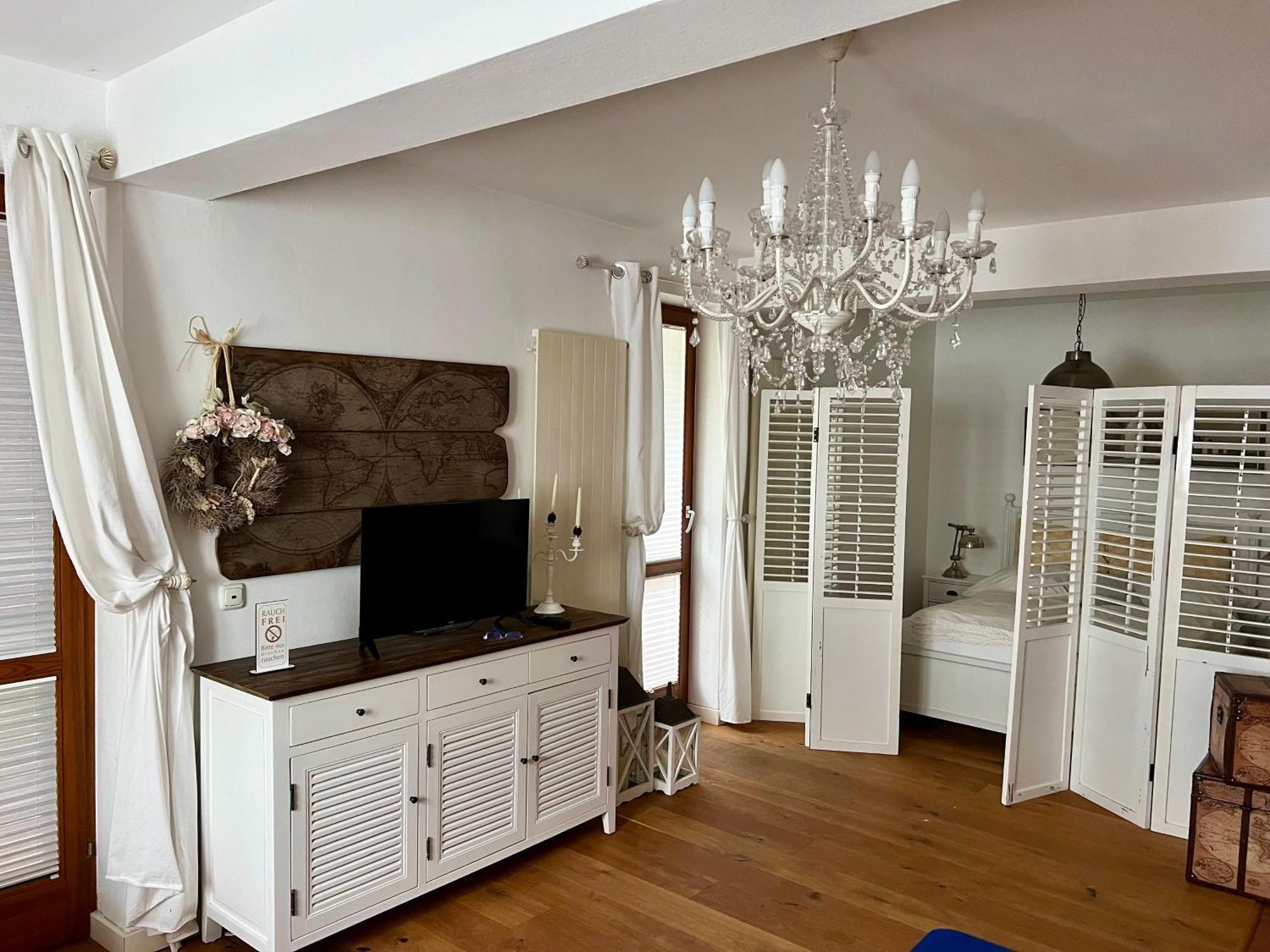 Einliegerwohnung In Einer Muehle Vor Den Toren Frankfurts, Ideal Fuer Messegaeste Oder Stop Over Dreieich Εξωτερικό φωτογραφία