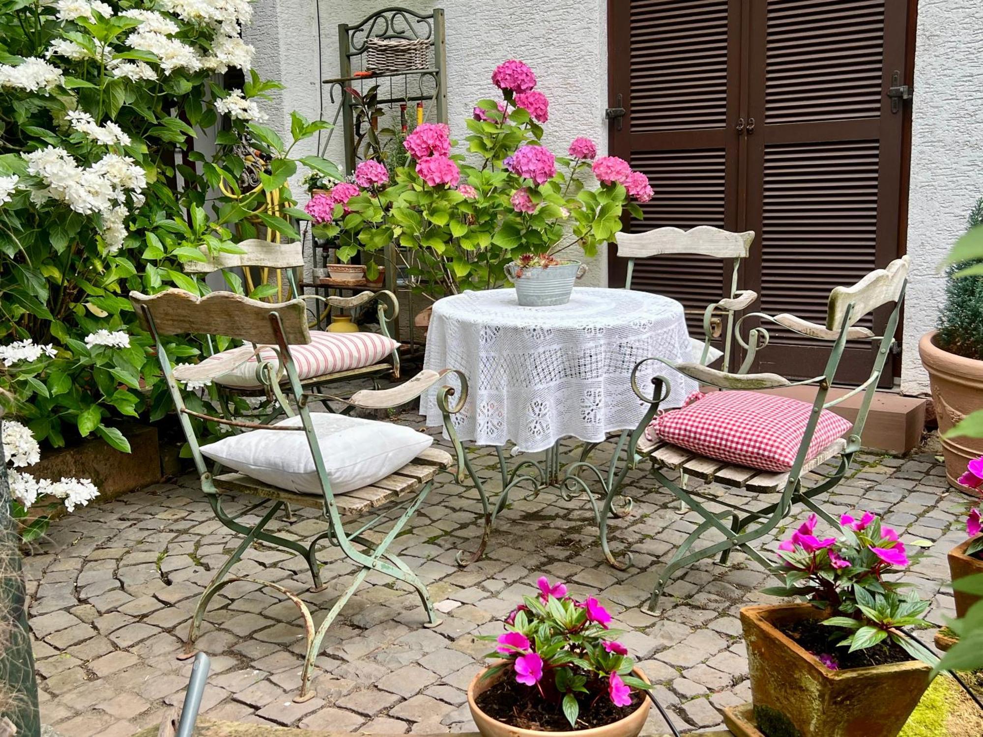Einliegerwohnung In Einer Muehle Vor Den Toren Frankfurts, Ideal Fuer Messegaeste Oder Stop Over Dreieich Εξωτερικό φωτογραφία